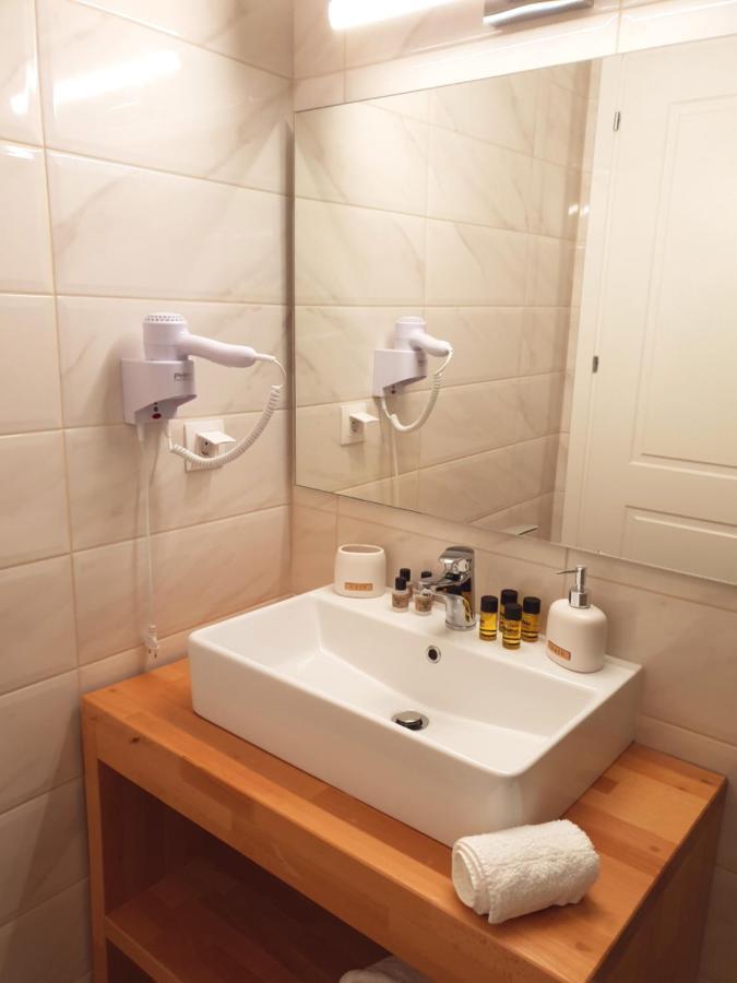 Reiki Apartments Ereikoussa Bagian luar foto