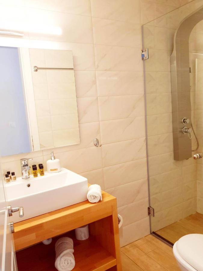 Reiki Apartments Ereikoussa Bagian luar foto