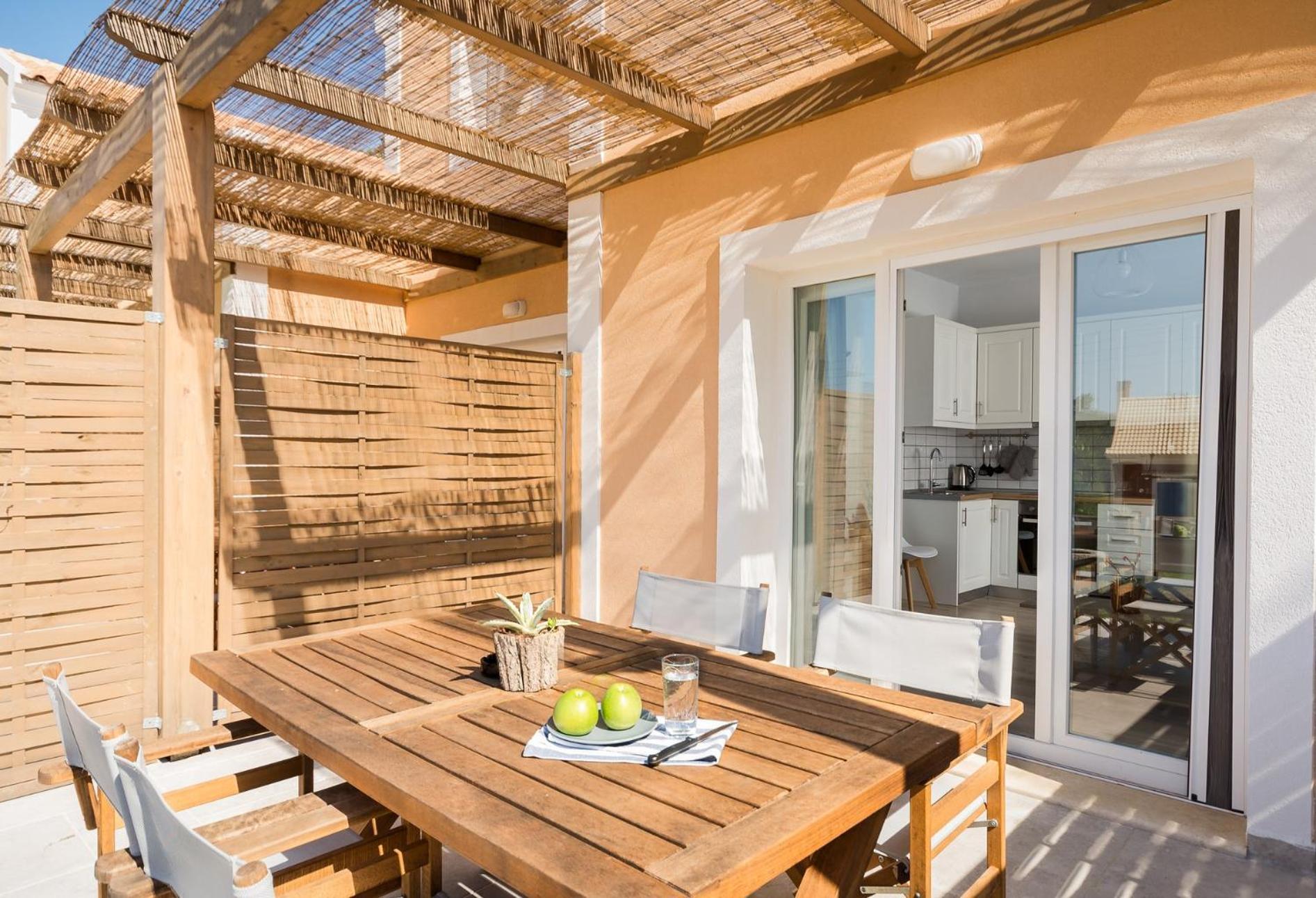 Reiki Apartments Ereikoussa Bagian luar foto