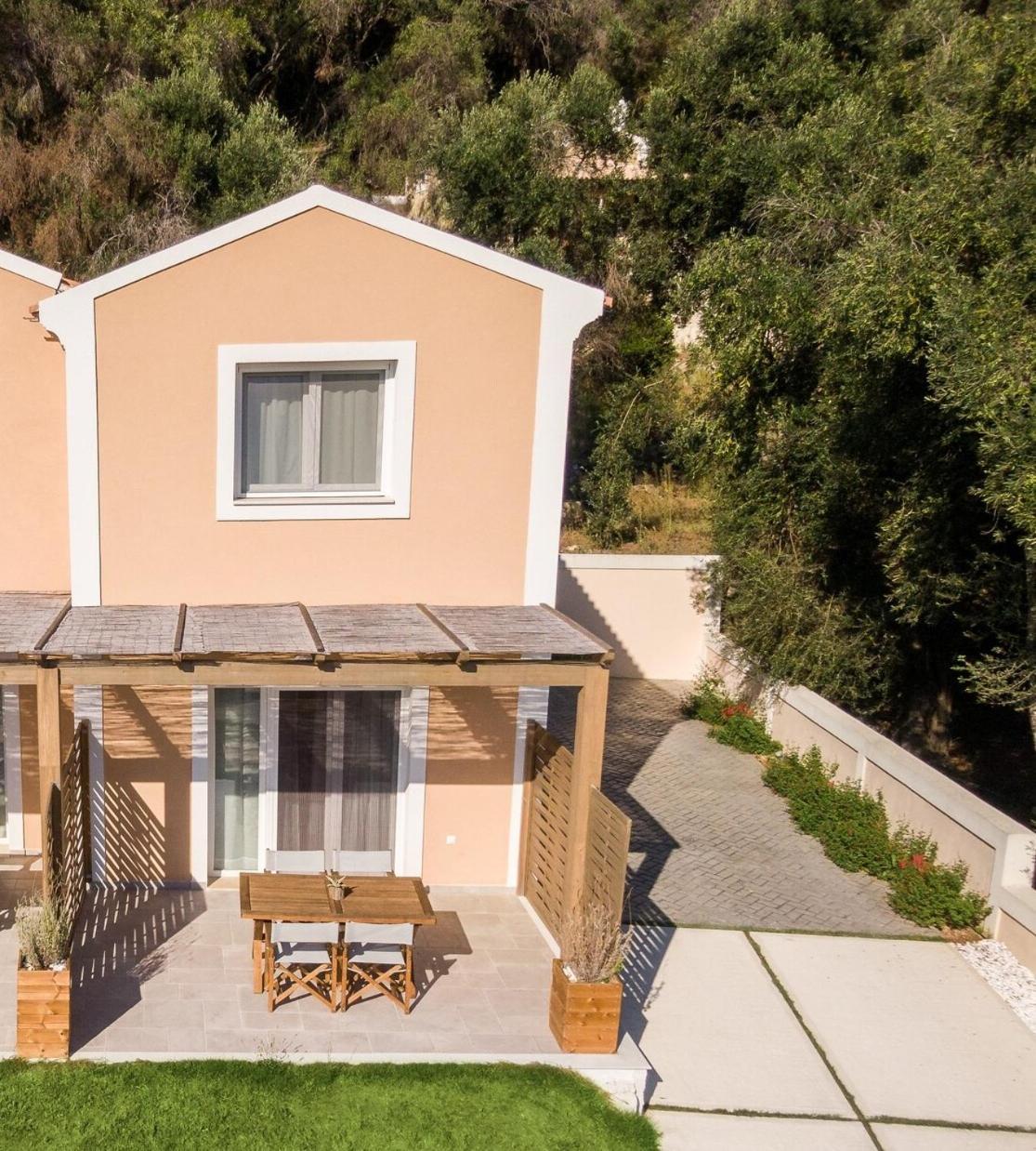 Reiki Apartments Ereikoussa Bagian luar foto